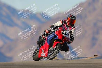 media/Dec-15-2023-Apex Assassins (Fri) [[91f19fb1c7]]/Trackday 2/Session 5 (Turn 9)/